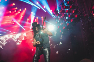 Guns N' Roses fecha turnê no Brasil com show histórico na Capital Federal