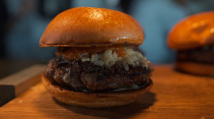 Ricco Burger e Teta Cheese Bar se unem no Festival Carne e Queijos Brasileiros Ricco Burger e Teta Cheese Bar se unem no Festival Carne e Queijos Brasileiros