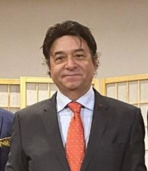 Maestro Cláudio Cohen é nomeado Embaixador da Paz Maestro Cláudio Cohen é nomeado Embaixador da Paz