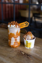 Happy Harry e Páprica Burger se unem para lançar sorvete e milkshake de Nutella com bacon Happy Harry e Páprica Burger se unem para lançar sorvete e milkshake de Nutella com bacon