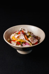 Culinária japonesa combina leveza, hidratação e nutrientes em pratos