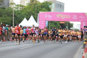 Larissa Soares Santos é a grande destaque entre as 6 mil atletas na Girl Power Run Brasília 2025