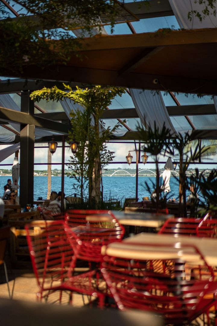 Izzi Wine Garden, no Pontão, promove feijoada com samba neste domingo (30)